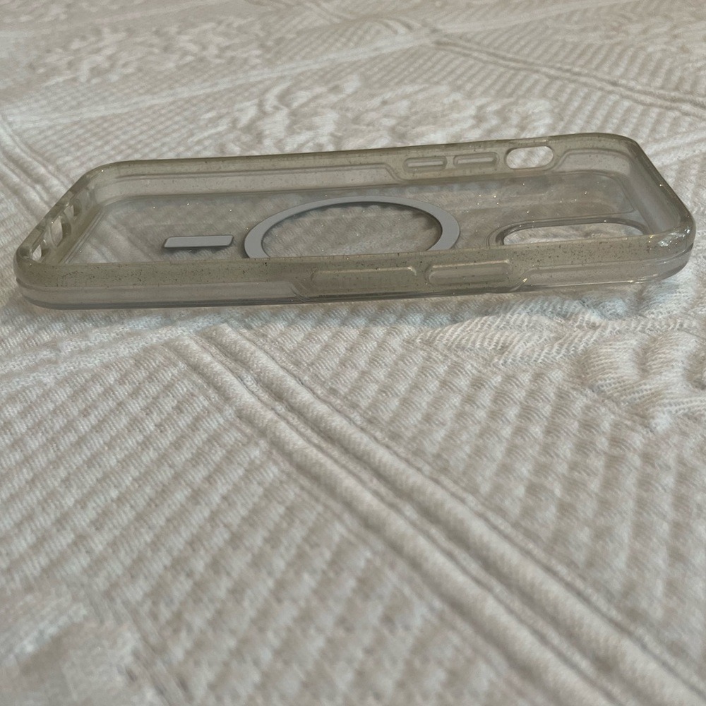 OtterBox iPhone 12 Symmetry Series+ Clear Glitter Case with MagSafe - Picture 7 of 11